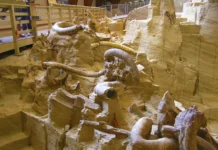 Hot Springs, South Dakota: Where Warm Springs Meet an Ice Age Graveyard